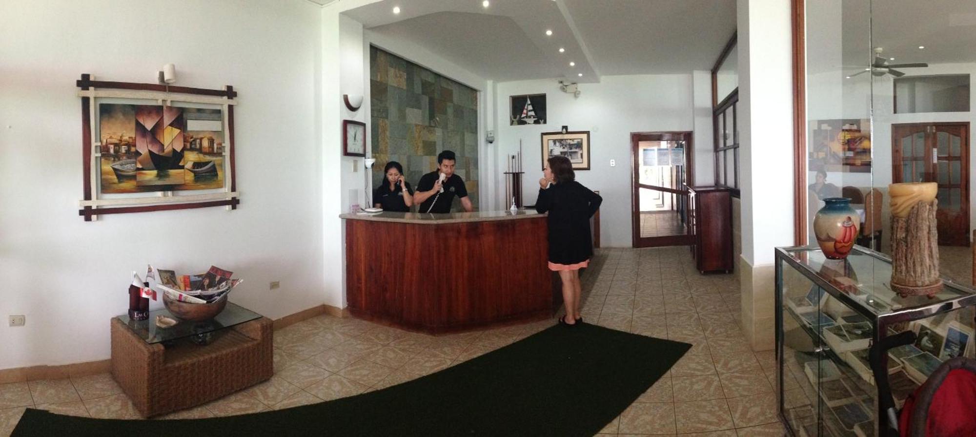 Hotel Pacifico Puerto López エクステリア 写真