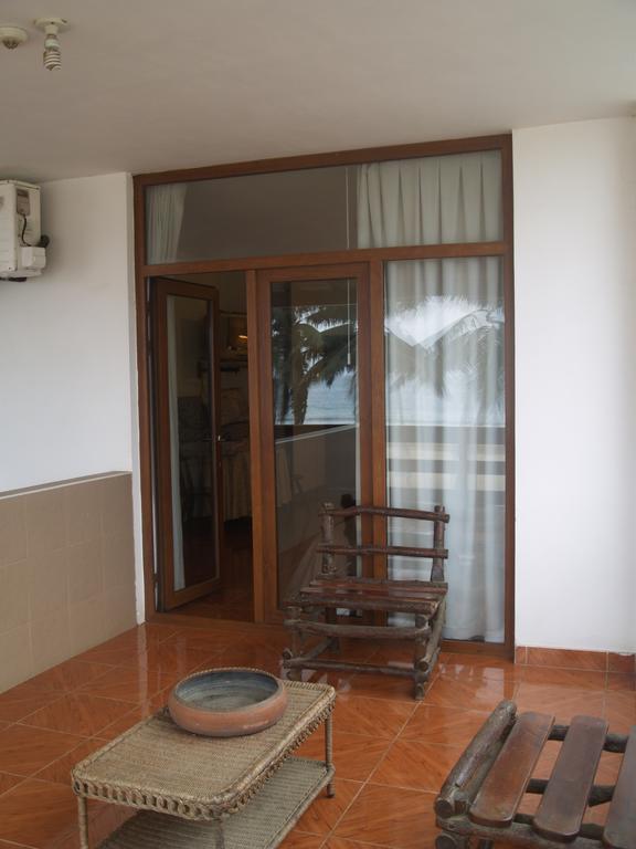 Hotel Pacifico Puerto López エクステリア 写真